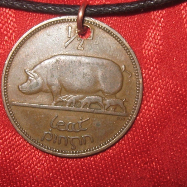 Authentic Ireland Celtic Pig/Harp Coin Pendant Necklace