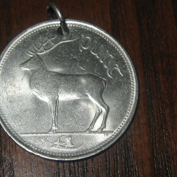 Authentic Rare Vintage Irish  Deer Harp Coin Pendant