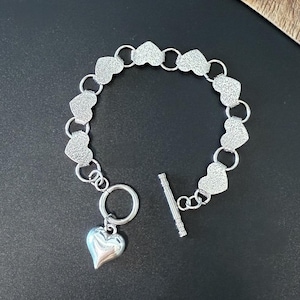 silver heart bracelet, heart chain bracelet with a heart charm, heart pendant bracelet, love boho bracelet, toggle bracelet gift for her