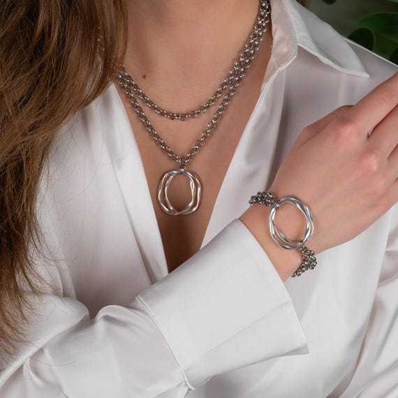 Silver Pendant Bracelet: Chunky Oval Link Chain, Boho  display picture 1