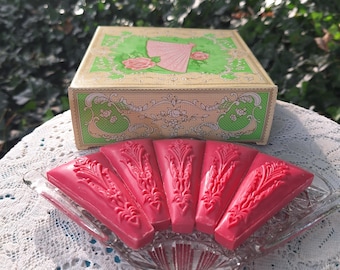 Vintage Avon Pink Fan Soap & Glass Dish - Valentine Décor-1970's Avon Hostess Gift
