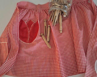 Vintage Apron, Koeze Glass lidded Jar & 30 Wooden Dolly Clothespins Bundle - Farmhouse Laundry Room