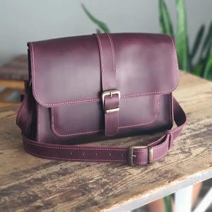Leather Crossbody Bag for Women - Handmade Shoulder Purse, Personalized Genuine Leather Handbag, Small leather bag, Mother&#39;s Day Gift