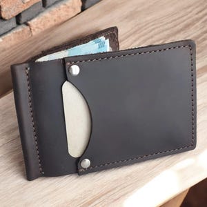 Engraved Leather Money Clip, Personalized Money Clip for Men, Boyfriend Gift, Graduation Gift, Leather Money Wallet, Slim Clip Wallet