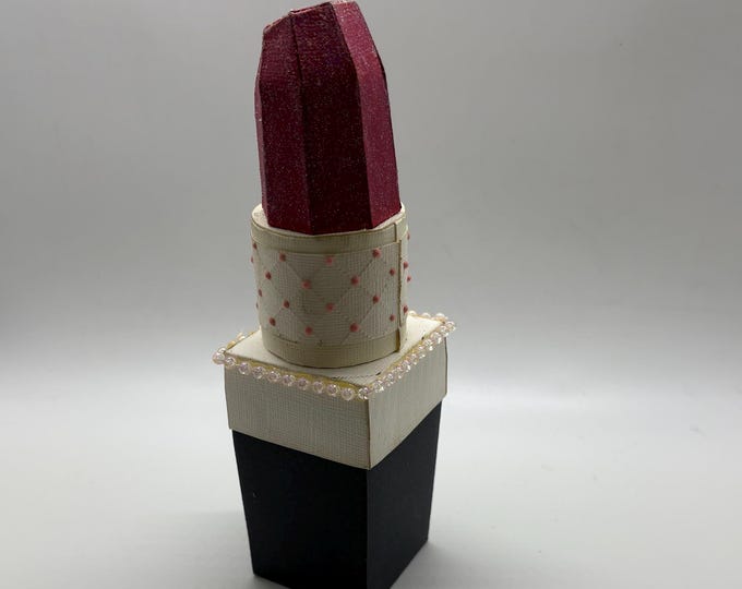 Gift Box: Lipstick Shaped Wedding Bachorlete Birthday