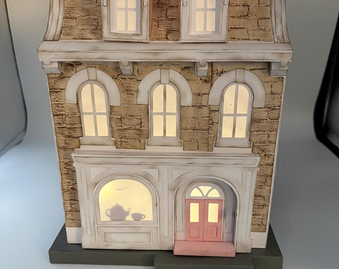 3D Lighted Paper Structure: Tea Shoppe