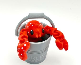 Articulated Mini Lobster + Bucket – Ocean Animal Fidget Toy for Collectors & Sea Lovers