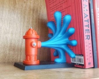 Fire Hydrant Bookend | Creative Urban Decor with 3D Water Splash | Fun Shelf Organizer
