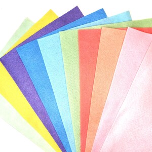 PRANSUNITA Pastel Shades Felt Fabric Sheets Stiff (Hard) Size 22” X 18 Inch  5 Different Pcs - Pastel Shades Felt Fabric Sheets Stiff (Hard) Size 22” X  18 Inch 5 Different Pcs .