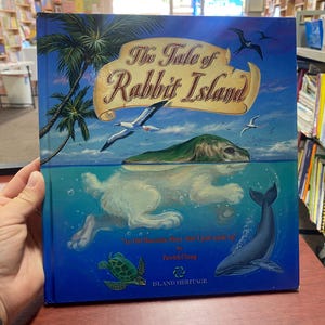 The Tale of Rabbit&#39;s Island: Vintage Hawaiian Children&#39;s Book, 2005 First Edition