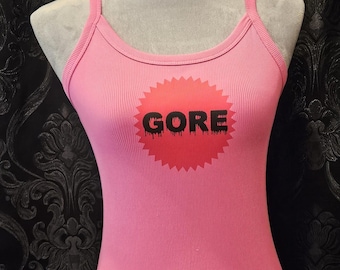 Camiseta sin mangas con etiqueta VHS de Pink G*re