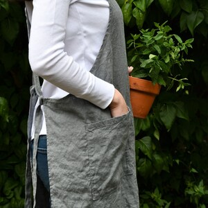 Ocean gray adjustable linen apron, gray cross-back ruffle apron for cottage kitchen, 100% exclusive home gift for her country wedding