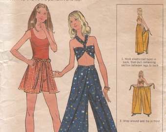 Butterick 6720  Vintage 1970s Sewing Pattern  Wrap And Go Pants Pantskirt  Size Medium