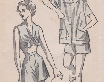 Advance 5243  Vintage 1940s Sewing Pattern  Pajamas Shorts Bra Top Playsuit Lingerie  Size 14