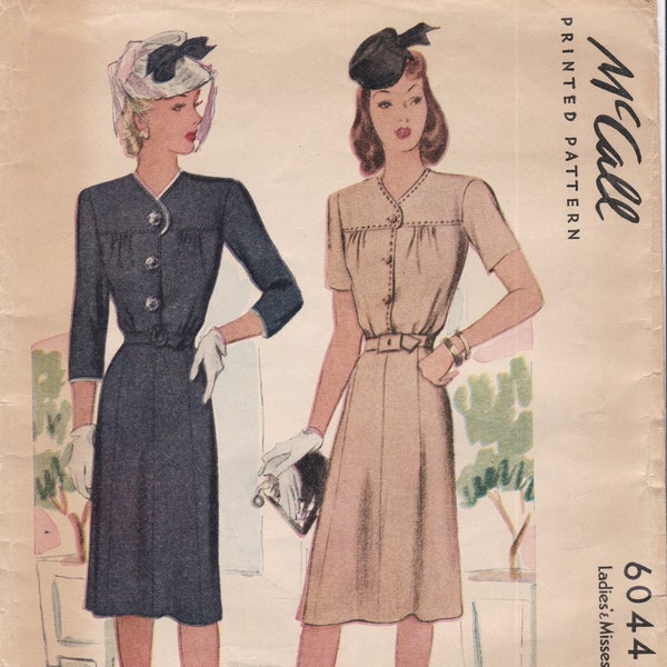 McCall 6044  Vintage 1940s Sewing Pattern  Dress  Size 20 Bust 38