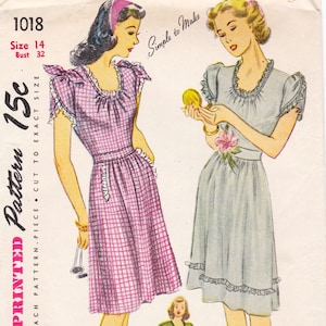 Simplicity 1018  Vintage 1940s Sewing Pattern  Dress  Size 14 Bust 32 Unused