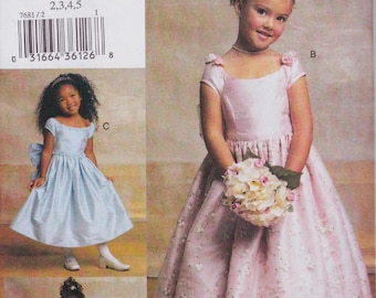 Vogue 7681 Childs Sewing Pattern Little Girls Dress Sizes 2 3 4 5 Uncut