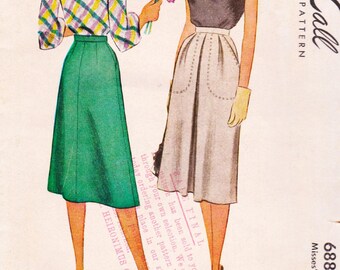 McCall 6888 Vintage 1940s Sewing Pattern Skirt Waist 26 Uncut