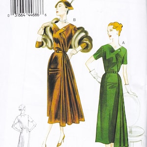 Vogue Special Design 6744 Vintage 1960s Sewing Pattern Dress