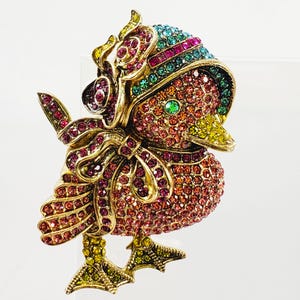 Heidi Daus Signed Stunning Crystal Bird Brooch