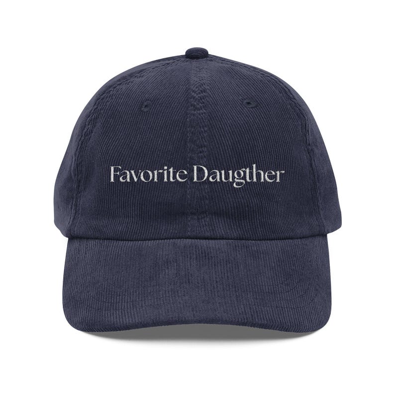 Cappello in velluto a coste "Favorite Daughter" / Tipografia minimalista ricamata immagine 3