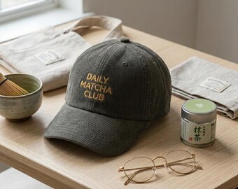 Cappellino Daily Matcha Club / Cappello in velluto a coste ricamato