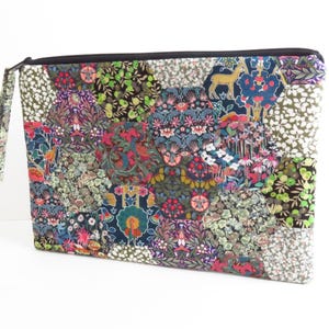 Estuche acolchado con cremallera de tela Epp Hexie Patchwork Liberty Lawn de gran tamaño.
