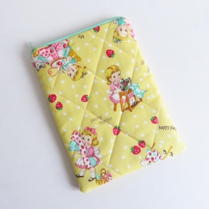 Housse pour liseuse Kindle E, housse matelassée en tissu avec fermeture à glissière Atsuko Matsuyama.