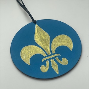 Large Fleur de Lis ornament 10cm handpainted gold blue christmas decoration hanging fluer-de-lys France French heraldry history middle ages