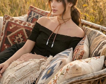 Boho Chic: Brown Suede Lariat Feather Necklace - Adjustable Length, Long Bohemian Jewelry