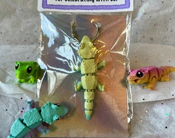 Party favors for kids party gifts for group gift fun party favor bulk gifts for kids gecko keychain gift cute keychain colorful gecko gift
