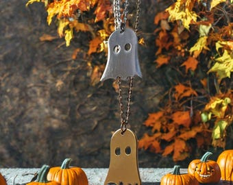 Stainless Steel Ghost Necklace: Spooky Halloween Jewelry