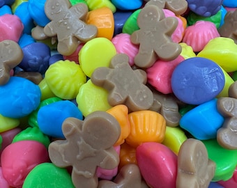 Gingerbread Giggle Gummies – Holiday Gummy Mix