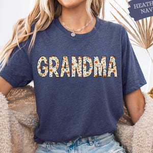 Floral Grandma Shirt, Gift for Grandma, Mother&#39;s Day Shirt, Grandma Flower Shirt, Grandma Wildflower Shirt, Grandmother Shirt