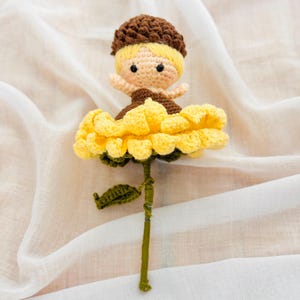 Gehaakte amigurumipop voor kinderen