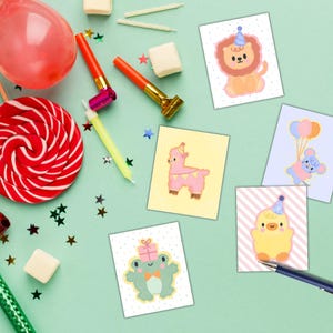 Paquet de 8 : Petites Cartes à télécharger et à imprimer pour les anniversaires - Étiquettes d'identification de cadeaux pour enfants