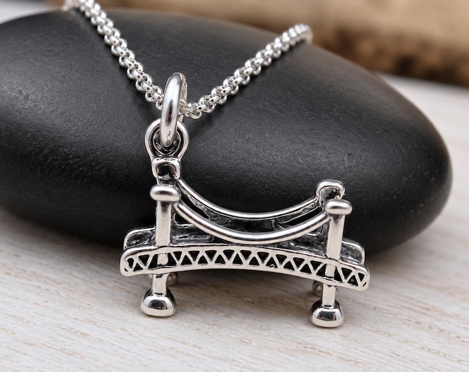 925 Sterling Silver 3D Bridge Necklace, San Francisco Bridge Charm, California Pendant, Travel Souvenir, California Gift Jewelry