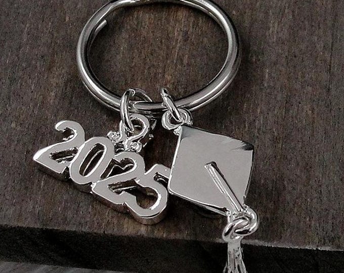 2025 Graduation Key Ring, Silver 2025 Graduation Keychain, Class of 2025 Keychain, Graduation Charms, Graduation Gift, Graduation Jewelry