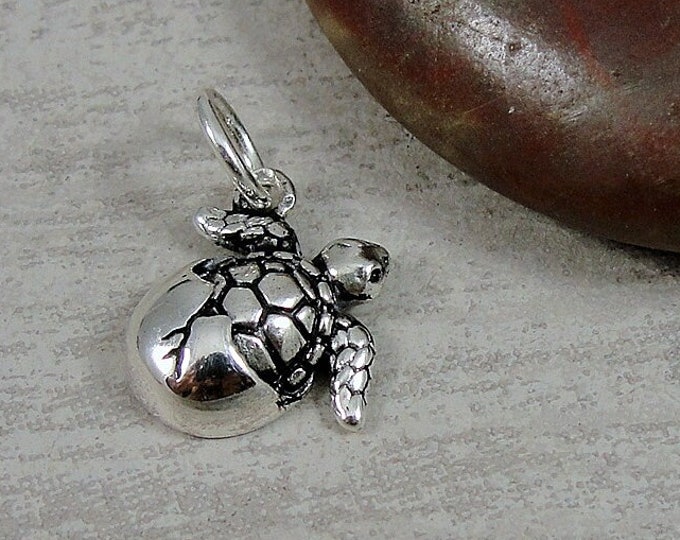 Sterling Silver Baby Sea Turtle Charm, Baby Turtle Charm, Hatching Turtle Charm, Bracelet Charm, Necklace Charm, Sea Turtle Jewelry