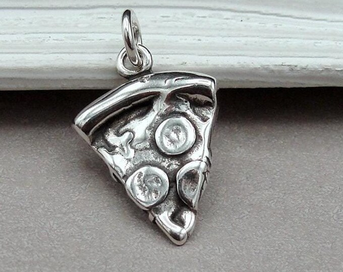 925 Sterling Silver Pepperoni Pizza Charm, Pizza Pendant, Slice of Pizza Charm, Pizza Lover Charm, Pizza Lover Gift, Pizza Lover Jewelry
