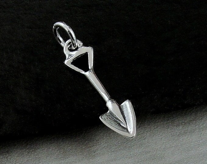 925 Sterling Silver Garden Shovel Charm, Gardening Charm, Gardener Gift Charm, Garden Spade Charm, Gardening Gift Jewelry