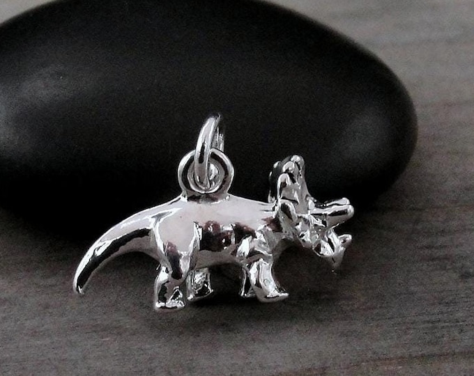 Triceratops Charm, Silver Dinosaur Charm for Necklace or Bracelet, 3D Triceratops Pendant, Triceratops Necklace, Dinosaur Triceratops Gift