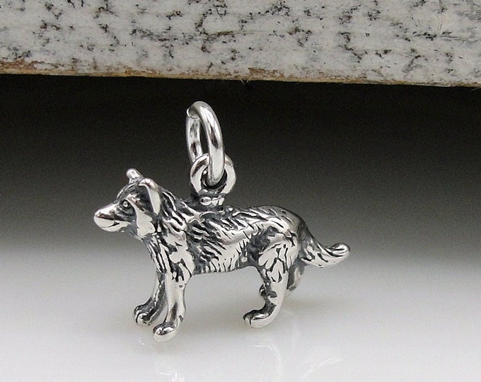 925 Sterling Silver Wolf Charm, Silver Wolf Dog Charm, Silver Coyote Charm, Husky Charm, Wolf Necklace, 3D Wolf Charm, Wolf Gift Jewelry