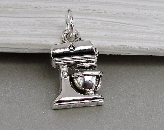 Silver Kitchen Mixer Charm, Baker Charm, Baking Charm, Baker Jewelry, Kitchen Mixer Necklace Charm, Bracelet Charm, Baking Gift