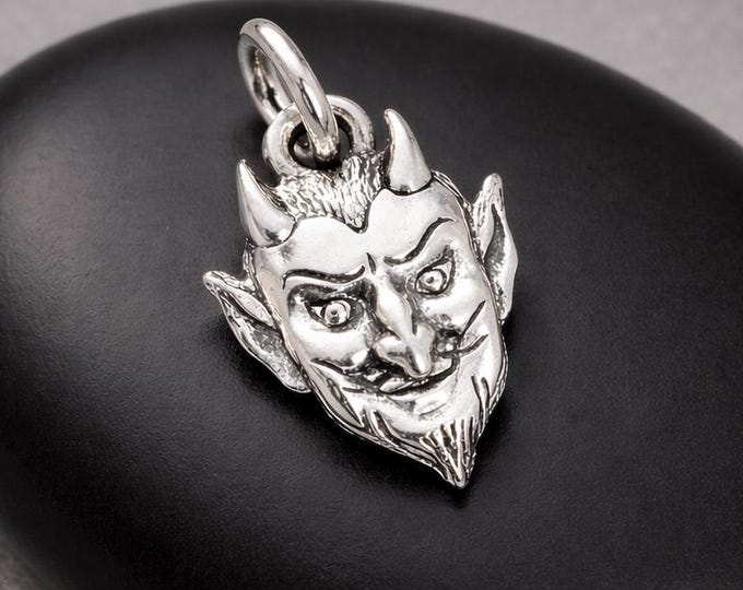 Silver Devil Charm, Devil Face Charm, Satan Charm, Satanic Charm, Evil Charm, Halloween Charm, Lucifer Charm, Beelzebub Charm