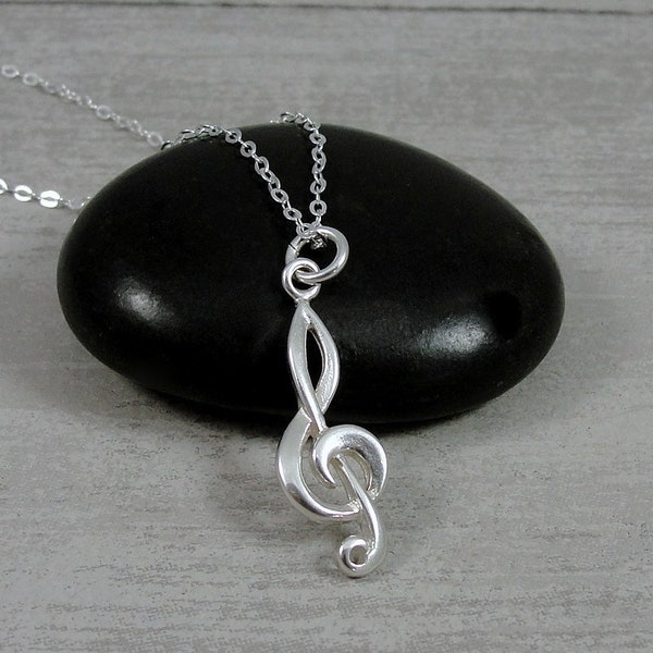 Collier de clé de sol en argent sterling, charme de clé de sol, pendentif de clé de sol, collier de musique, cadeau de professeur de musique, cadeau d'étudiant de musique