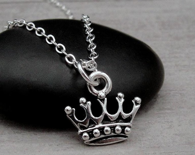 Royal Crown Necklace, SIlver Plated King's Crown Necklace, Queen's Crown Charm, Princess Crown Charm, Royal Family Charm, Medieval Necklace