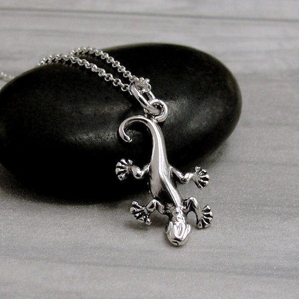 925 Sterling Silver Gecko Necklace, Gecko Charm Necklace, Lizard Charm Necklace, Salamander Necklace, Silver Reptile Jewelry Gift