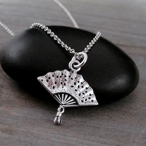 Collana con ventaglio vittoriano in argento sterling 925, collana con ciondolo a ventaglio, collana da donna vittoriana, gioielli regalo con ventaglio da donna