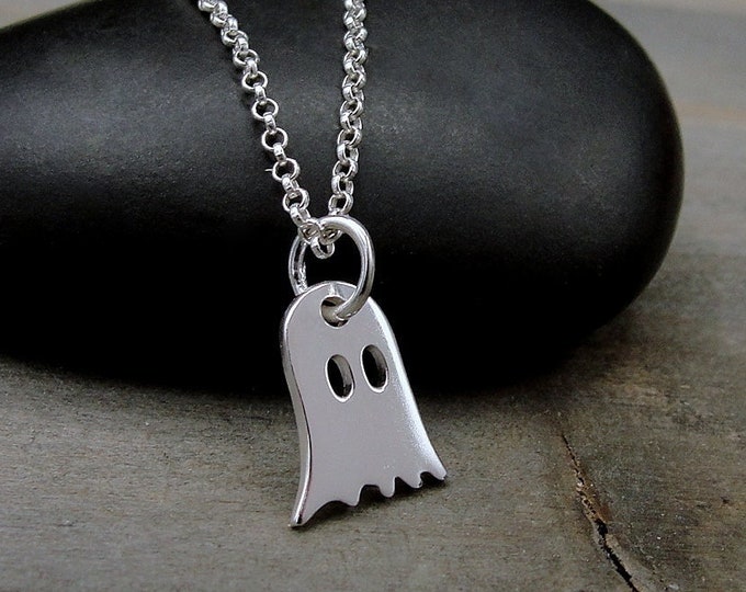 Ghost Necklace, Sterling Silver Ghost Charm on a Silver Cable Chain, 925 Ghost Charm, Halloween Necklace, Halloween Charm, Spooky Jewelry